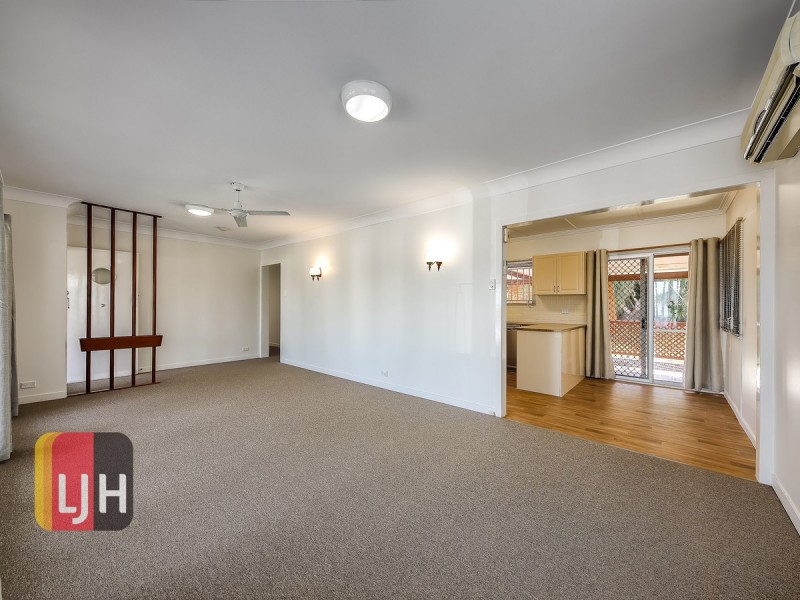 71 Gordon Parade, Everton Park QLD 4053