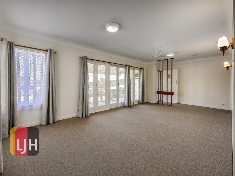 71 Gordon Parade, Everton Park QLD 4053