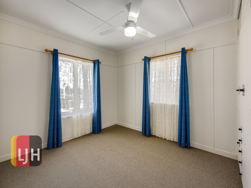 71 Gordon Parade, Everton Park QLD 4053