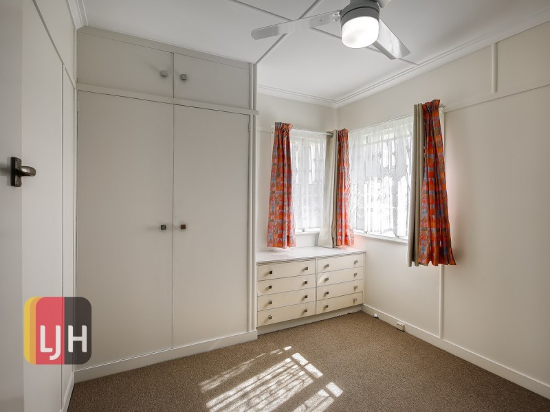 71 Gordon Parade, Everton Park QLD 4053