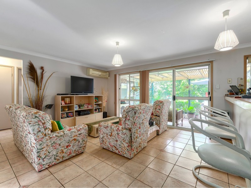 2 Keitel Close, Bridgeman Downs QLD 4035