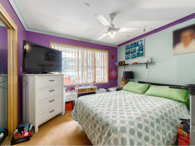 2 Keitel Close, Bridgeman Downs QLD 4035