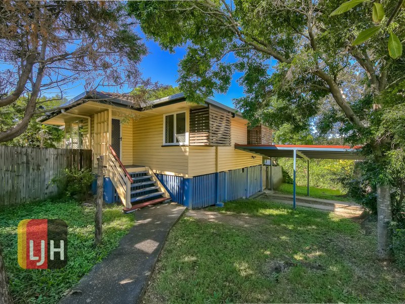 28 Armfield Street, Stafford QLD 4053