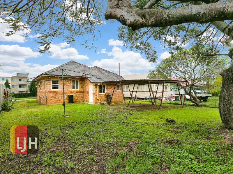 112 Webster Road, Stafford QLD 4053