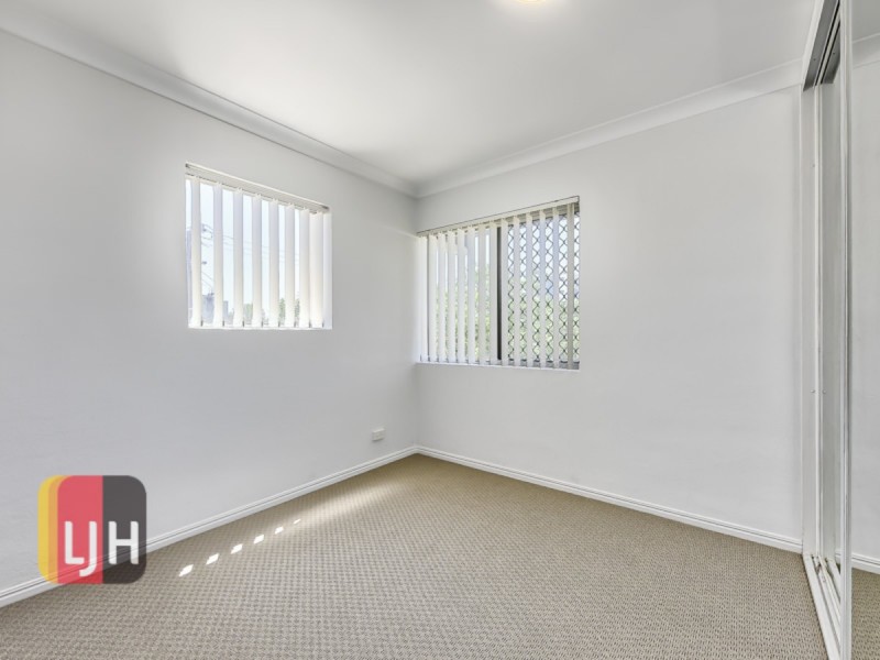 1/5 Curwen Terrace, Chermside QLD 4032