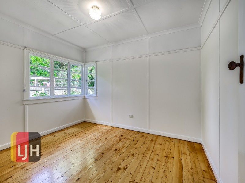 84 Beor Street, Chermside QLD 4032