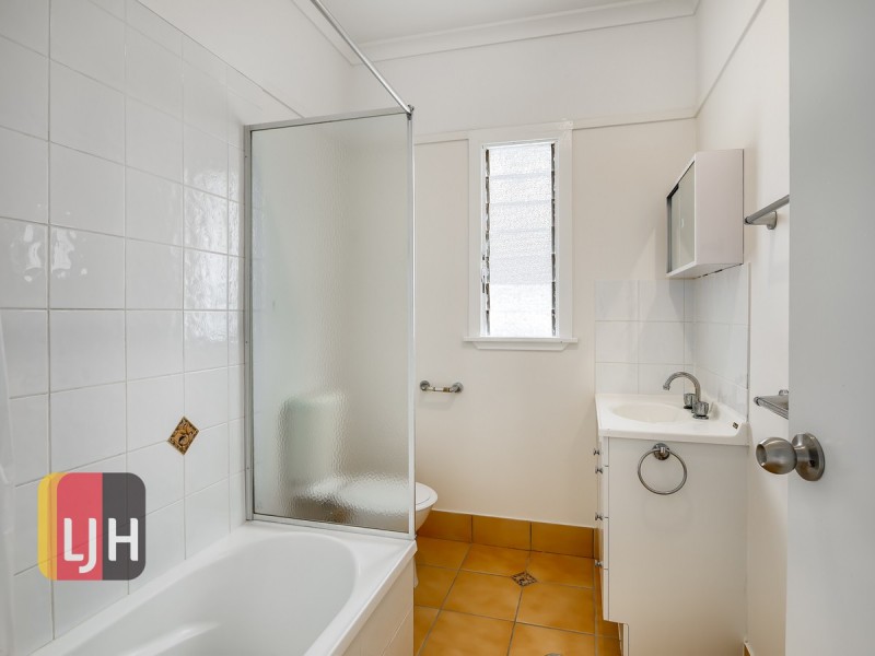 84 Beor Street, Chermside QLD 4032