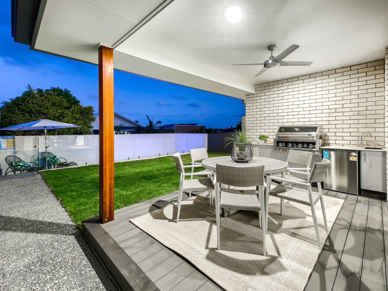 24 Carnot Street, Wavell Heights QLD 4012