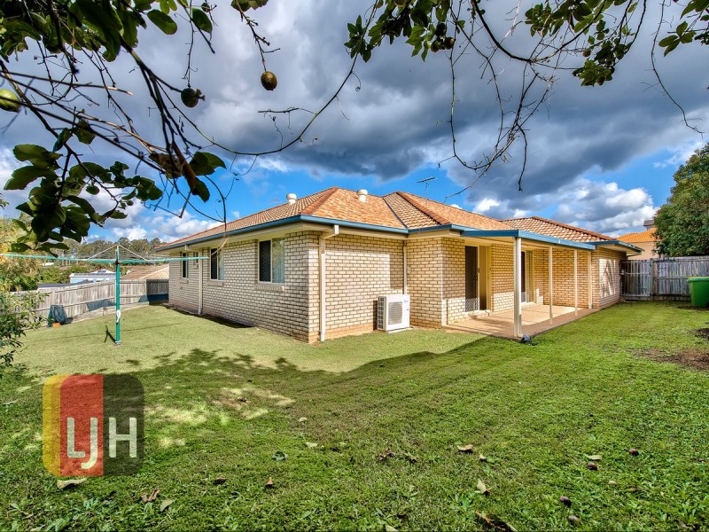 79 Oakwood Drive, Warner QLD 4500