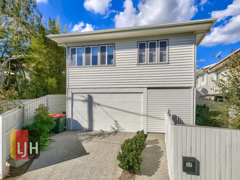 39 Buddina Street, Stafford QLD 4053