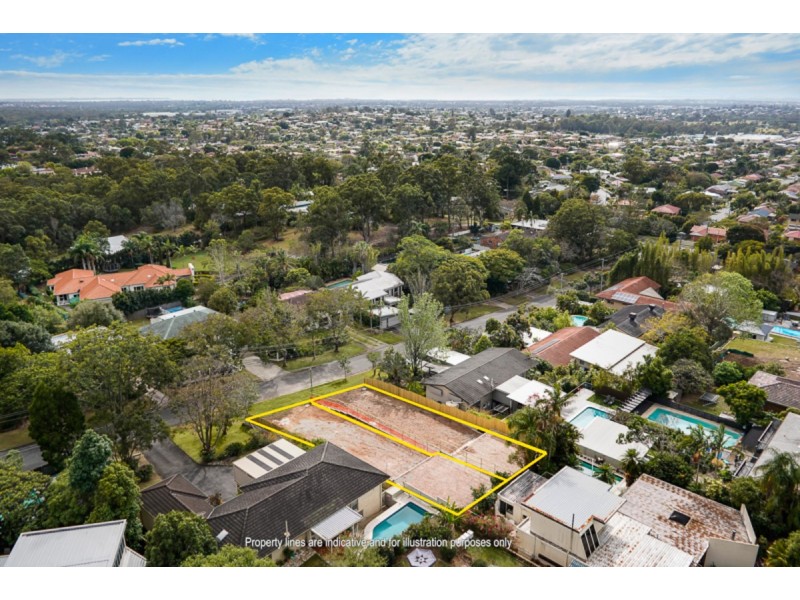 16 Lawrence Road, Chermside West QLD 4032