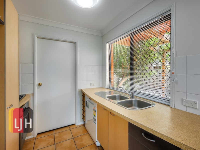 3/33 Alva Terrace, Gordon Park QLD 4031