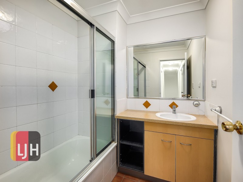 3/33 Alva Terrace, Gordon Park QLD 4031