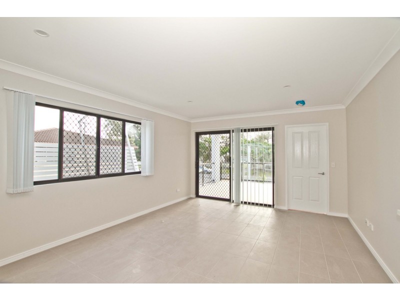 4/9 Nieppe Street, Kedron QLD 4031