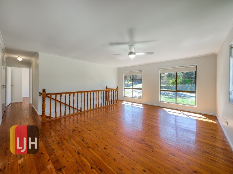 17 Costello Place, Stafford Heights QLD 4053