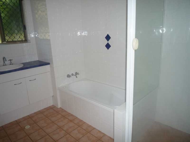 2/21 Castle Street, Kedron QLD 4031