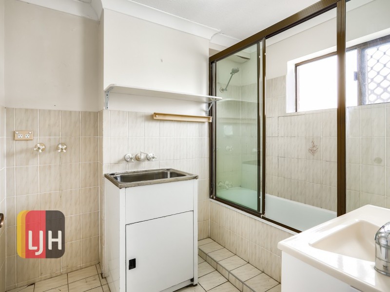 1/108 Leckie Road, Kedron QLD 4031