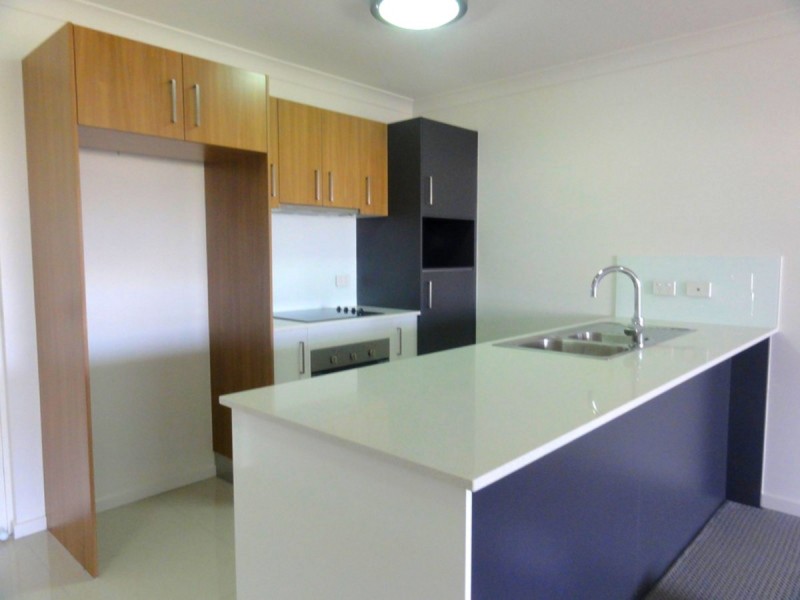 231/83 Lawson Street, Morningside QLD 4170