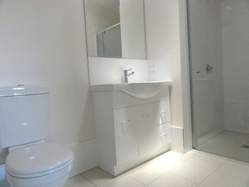 231/83 Lawson Street, Morningside QLD 4170