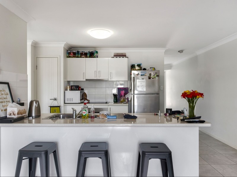 287 Kitchener Road, Stafford Heights QLD 4053