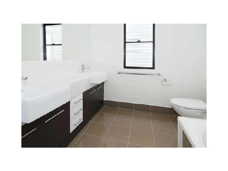 82 Reuben Street, Stafford QLD 4053