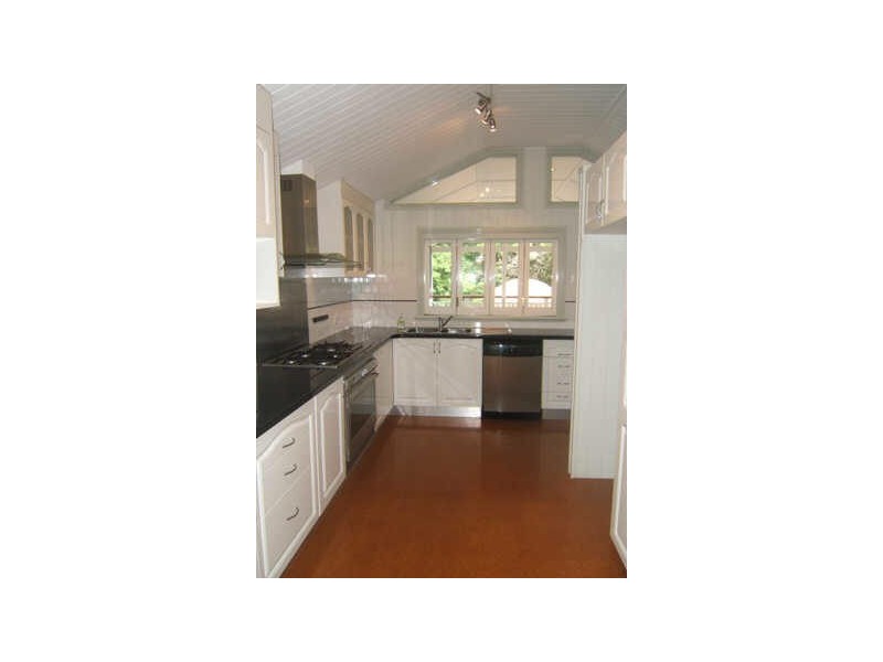 20 Cumberland Street, Windsor QLD 4030