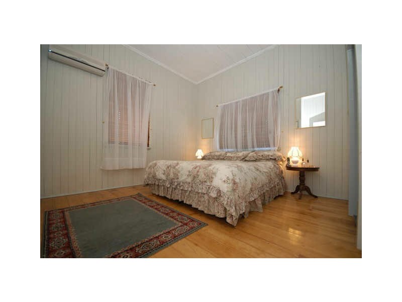 20 Cumberland Street, Windsor QLD 4030