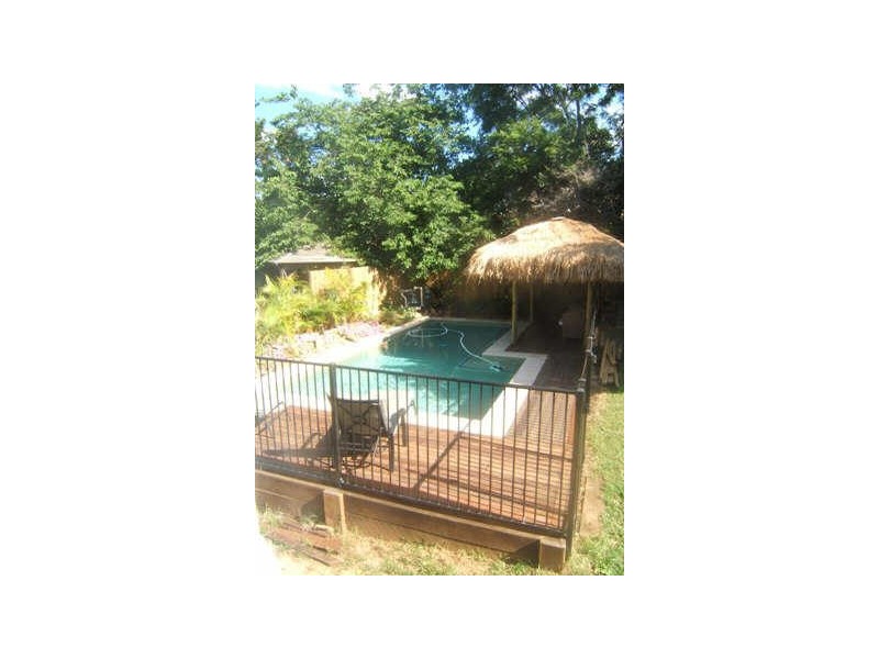 20 Cumberland Street, Windsor QLD 4030