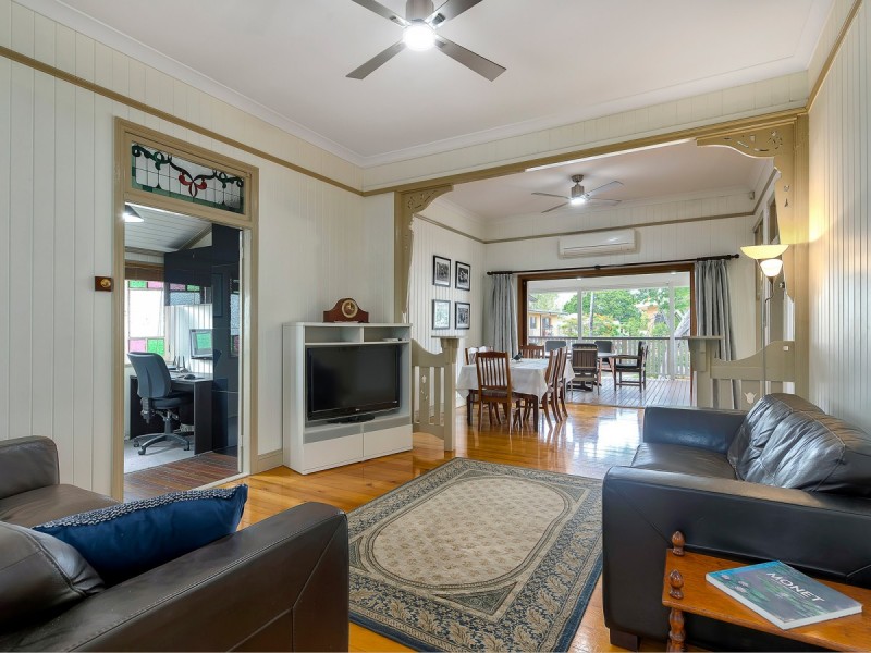 36 Lasseter Street, Kedron QLD 4031