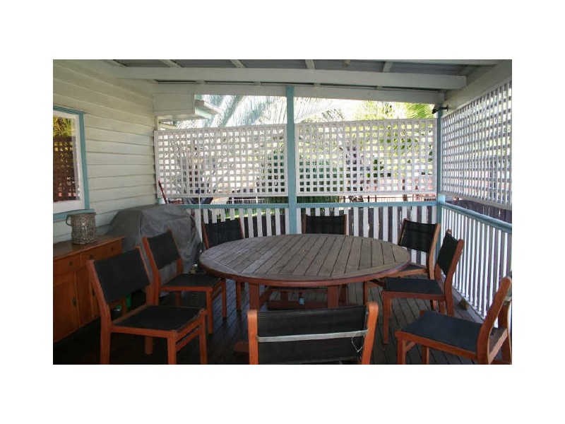 71 Eleventh Avenue, Kedron QLD 4031