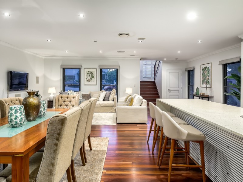 9 Dawn Street, Kedron QLD 4031