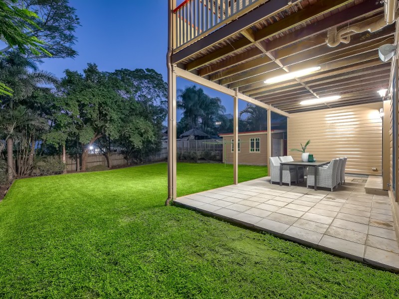 9 Dawn Street, Kedron QLD 4031