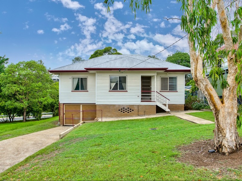 26 Matthews Street, Stafford QLD 4053