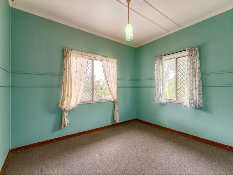 26 Matthews Street, Stafford QLD 4053