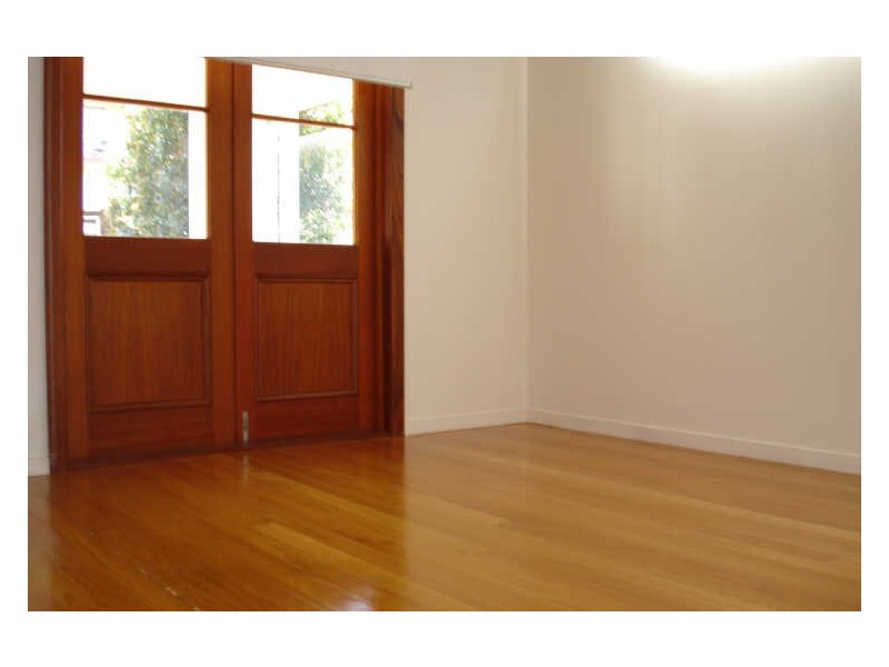 7 Crowther Street, Windsor QLD 4030