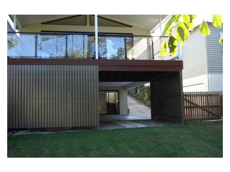 7 Crowther Street, Windsor QLD 4030