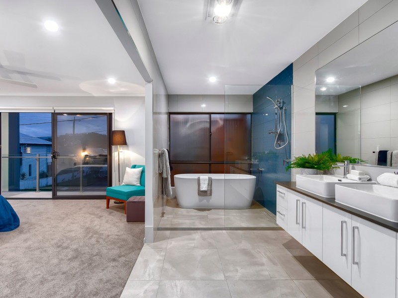 17a Willowie Street, Stafford QLD 4053