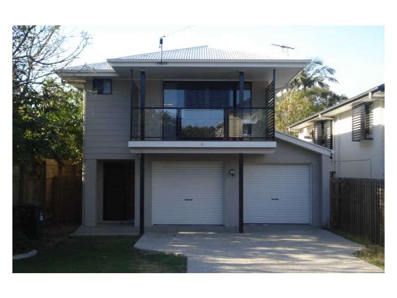 6 Lewis Street, Clayfield QLD 4011