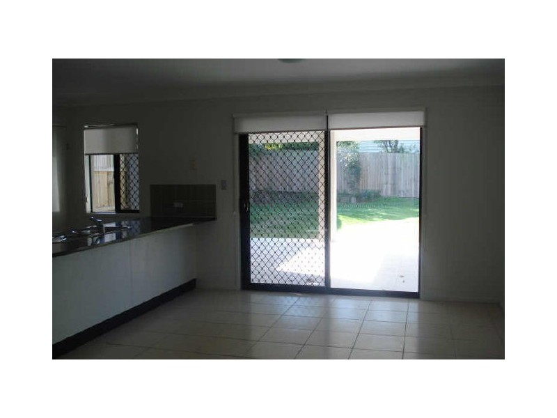 8 Lewis Street, Clayfield QLD 4011