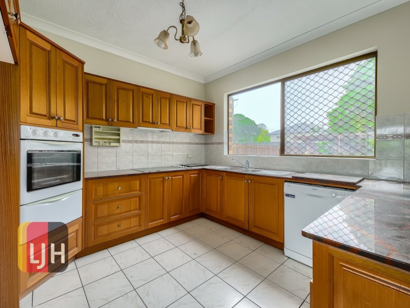 669 South Pine Road, Everton Park QLD 4053