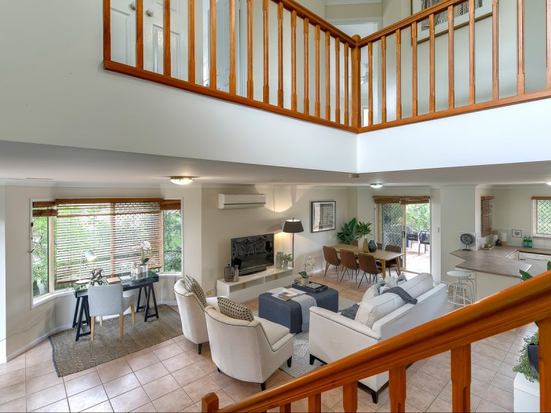 2/182 Trouts Road, Stafford Heights QLD 4053