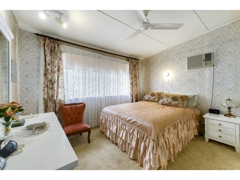 41 Pangeza Street, Stafford Heights QLD 4053