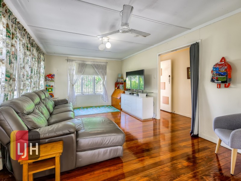 18 Sunnydale Street, Upper Mount Gravatt QLD 4122