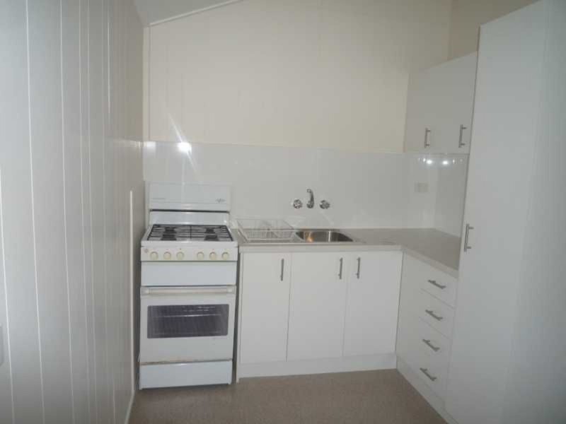2/80 Broughton Road, Kedron QLD 4031
