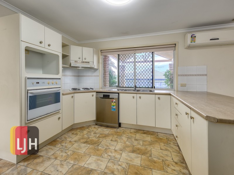 18 Redford Crescent, Mcdowall QLD 4053