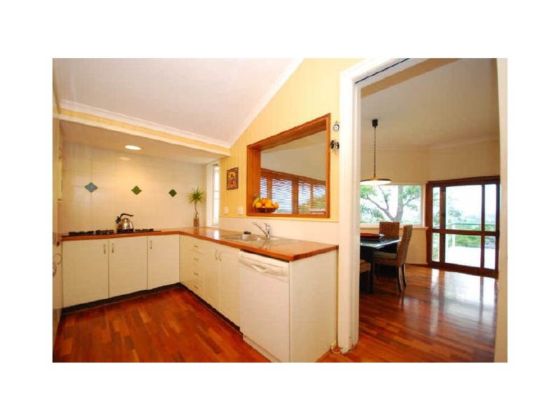 110 Constitution Road, Windsor QLD 4030