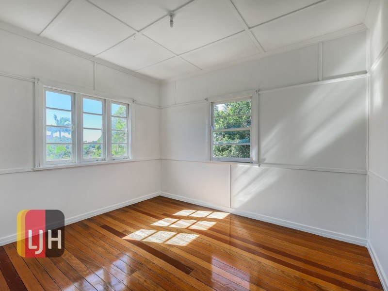 337 Webster Road, Stafford Heights QLD 4053