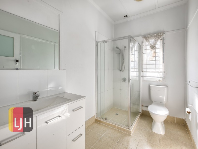 337 Webster Road, Stafford Heights QLD 4053