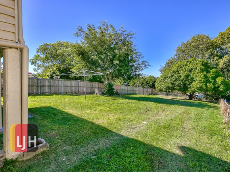 337 Webster Road, Stafford Heights QLD 4053