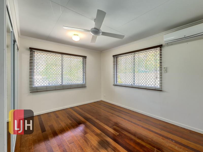 25 Braidwood Street, Everton Park QLD 4053
